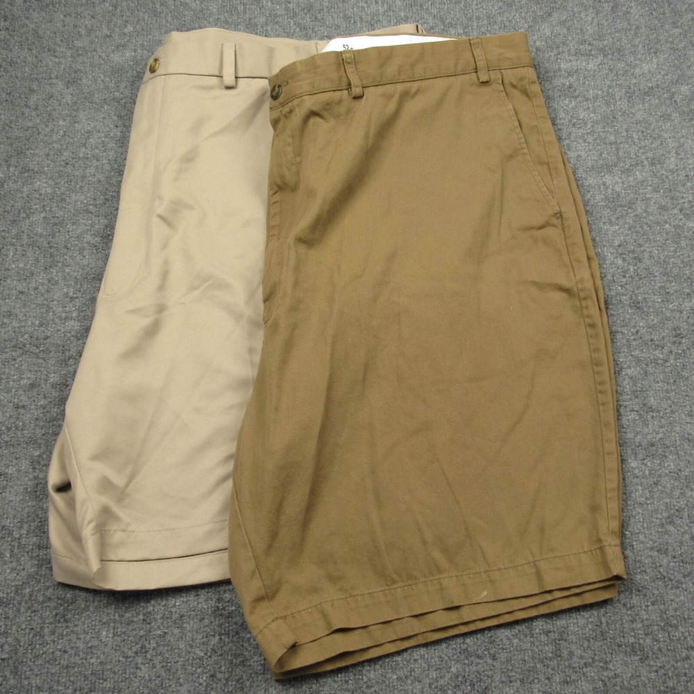 Roundtree & Yorke Shorts Mens 52 Brown Tan Flat Front Relaxed Fit Lot of 2
